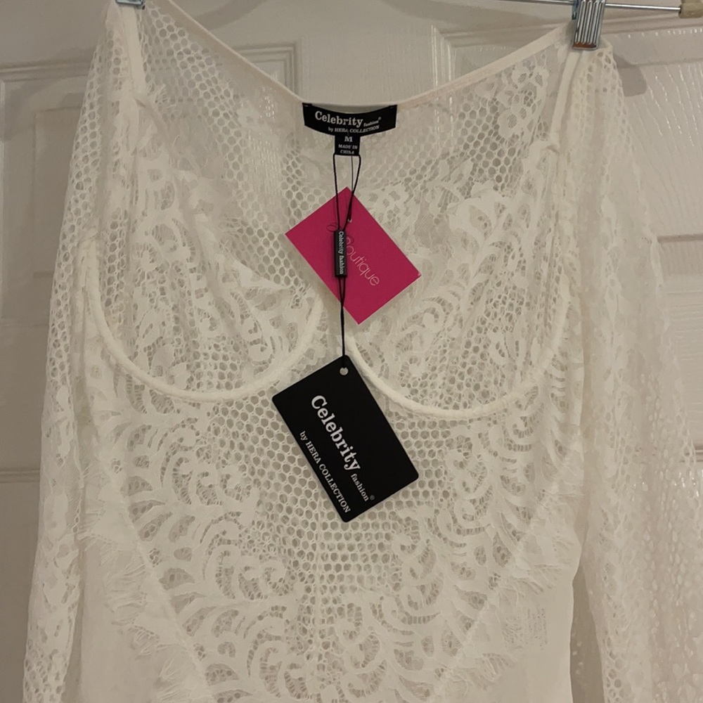 Hera Collection - Picture 3 of 3